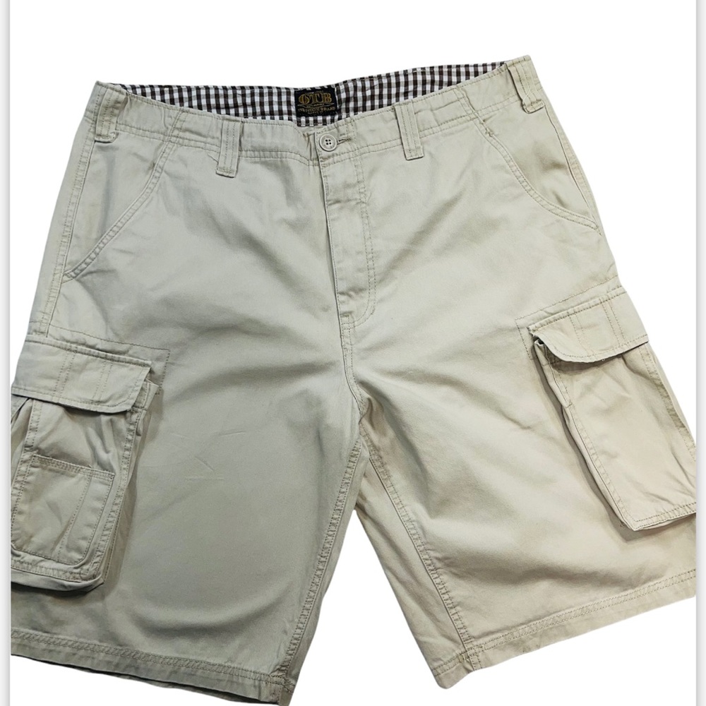 OTB Cargo Khaki Shorts sz 38